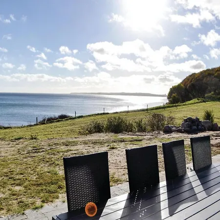 Three-bedroom Holiday In * Ebeltoft