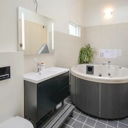 Three-bedroom Holiday In Casa de Férias *